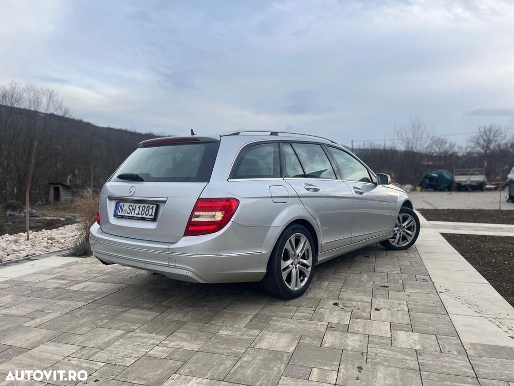 Mercedes-Benz C - 3