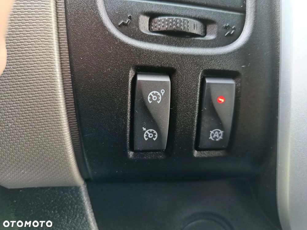 Nissan Nv300 LONG L2H1 jak Trafic, Vivaro 1.6 diesel dCi 125 manual 2018 rok STAN BDB Gotowy do jazdy!!! - 39