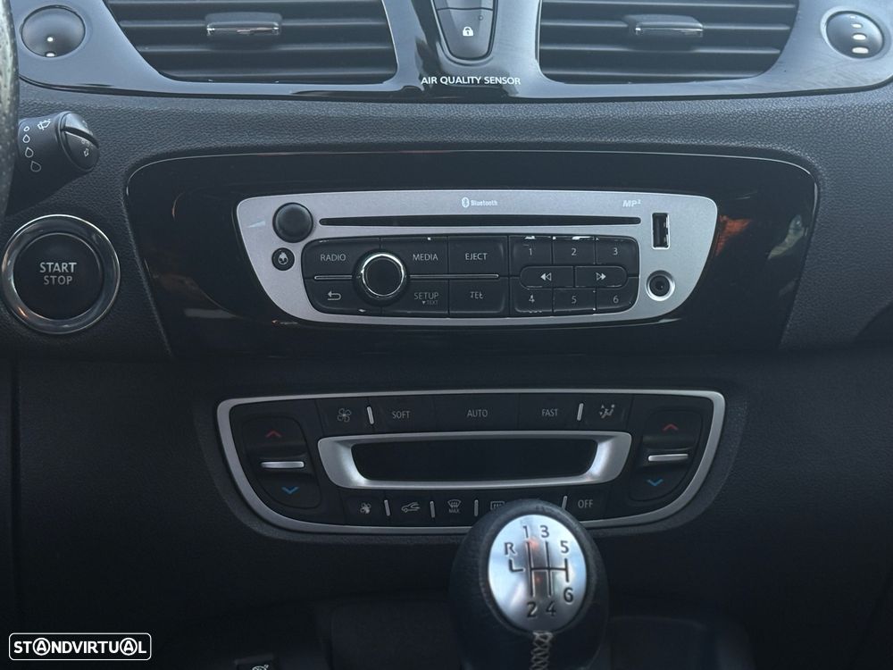 Renault Grand Scénic Energy dCi 110 S&S Bose Edition - 11