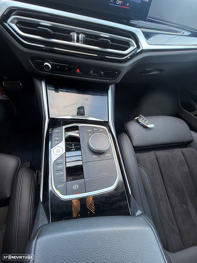 BMW 330 e Aut. M Sport - 41