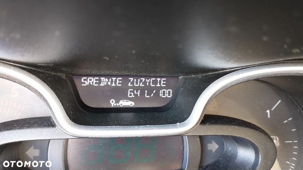 Renault Trafic - 17