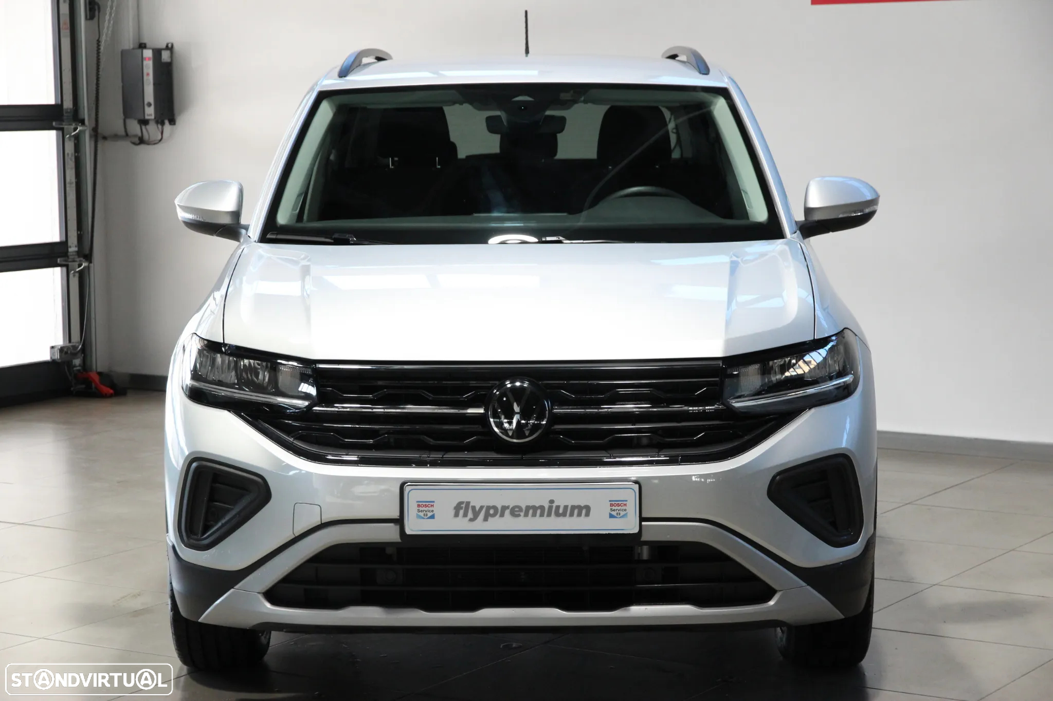 VW T-Cross 1.0 TSI Urban DSG - 2