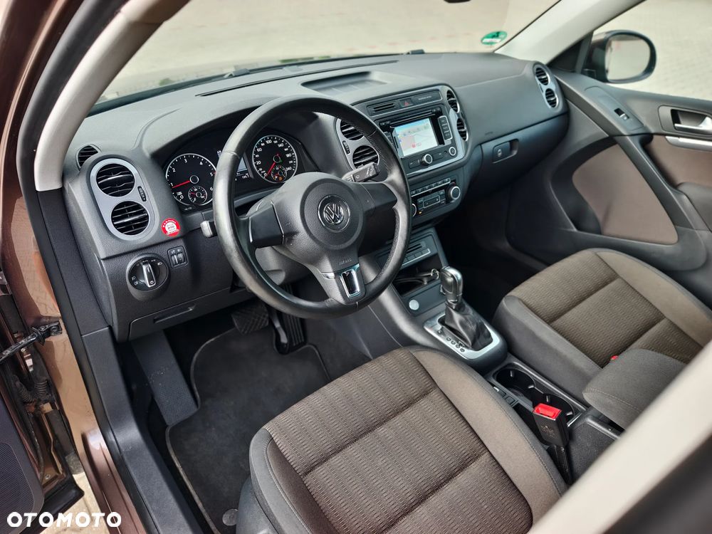 Volkswagen Tiguan 2.0 TDI SCR 4MOTION BlueMotion Technology DSG Sport & Style - 5