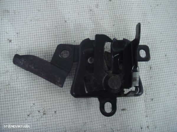 Fecho Do Capot Subaru Impreza Três Volumes (Gd) - 1