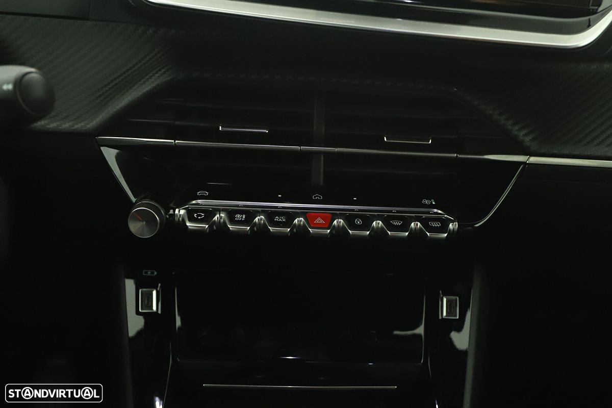 Peugeot 2008 1.2 PureTech Allure - 14