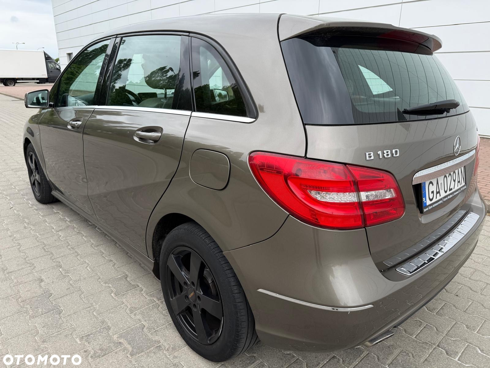 Mercedes-Benz Klasa B 180 CDI - 4