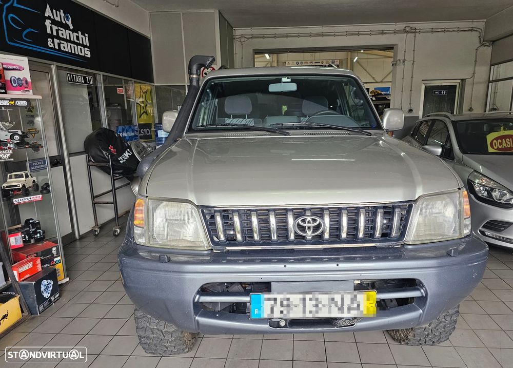 Toyota Land Cruiser 3.0 TD - 4