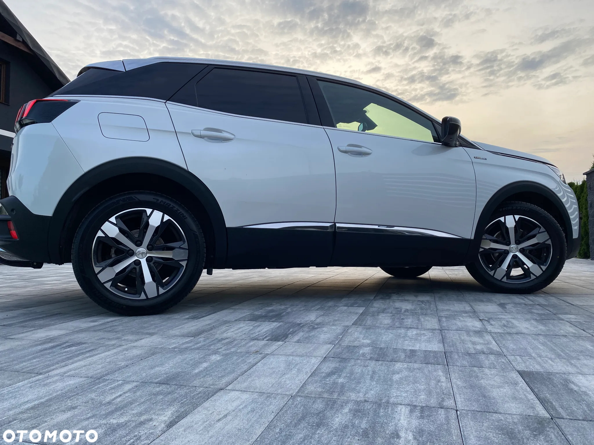 Peugeot 3008 1.2 PureTech GT S&S - 15