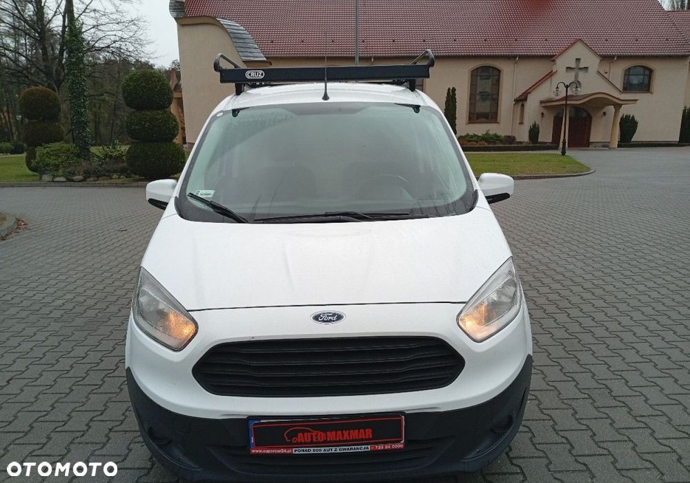 Ford Transit Courier - 2