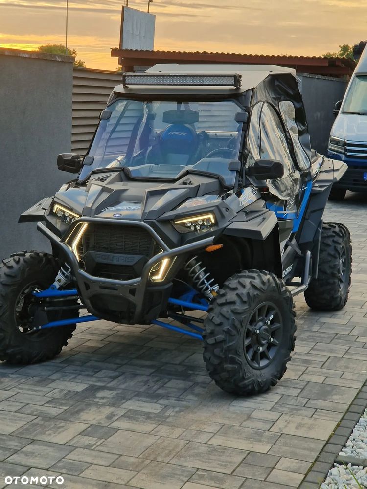 Polaris RZR - 1