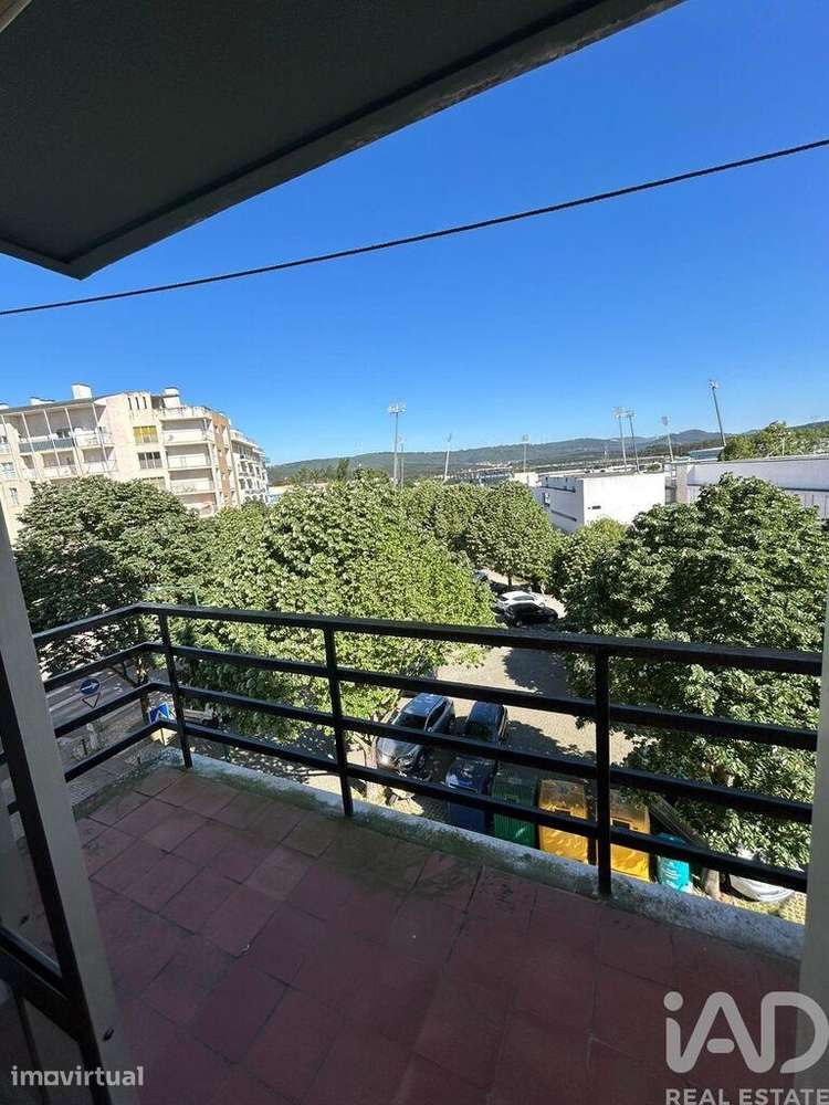 Apartamento T3 em Rio Maior - Grande imagem: 5/17