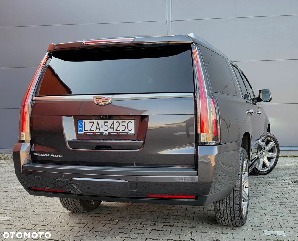 Cadillac Escalade ESV 6.2 V8 AWD AT Premium - 33