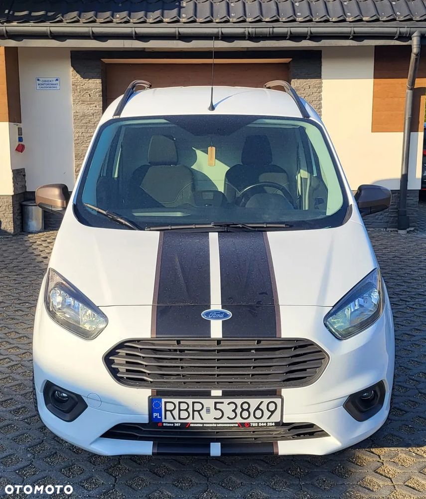 Ford TRANSIT COURIER - 2
