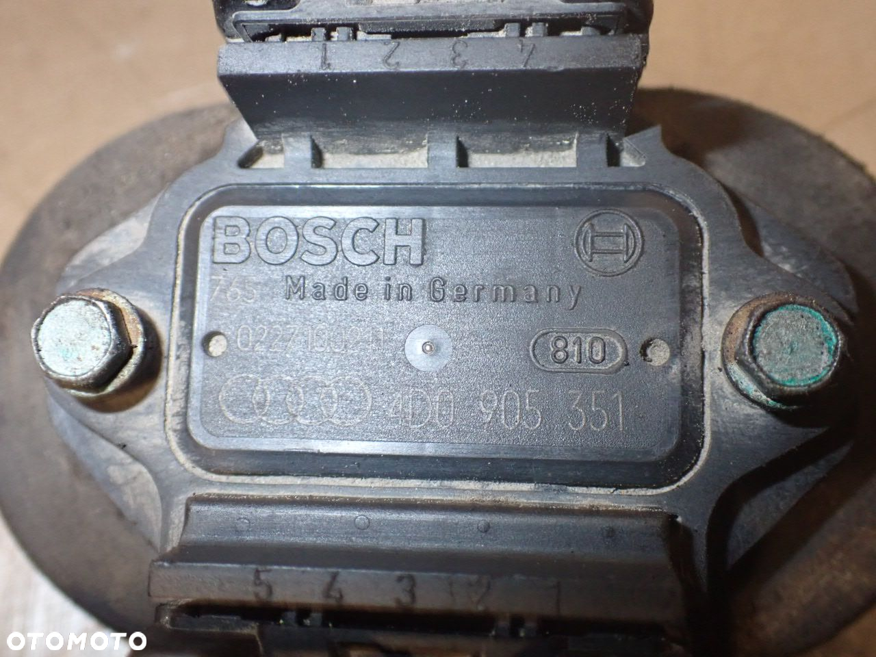 CEWKA ZAPŁONOWA AUDI A4 B6 2.0 4D0905351 - 3