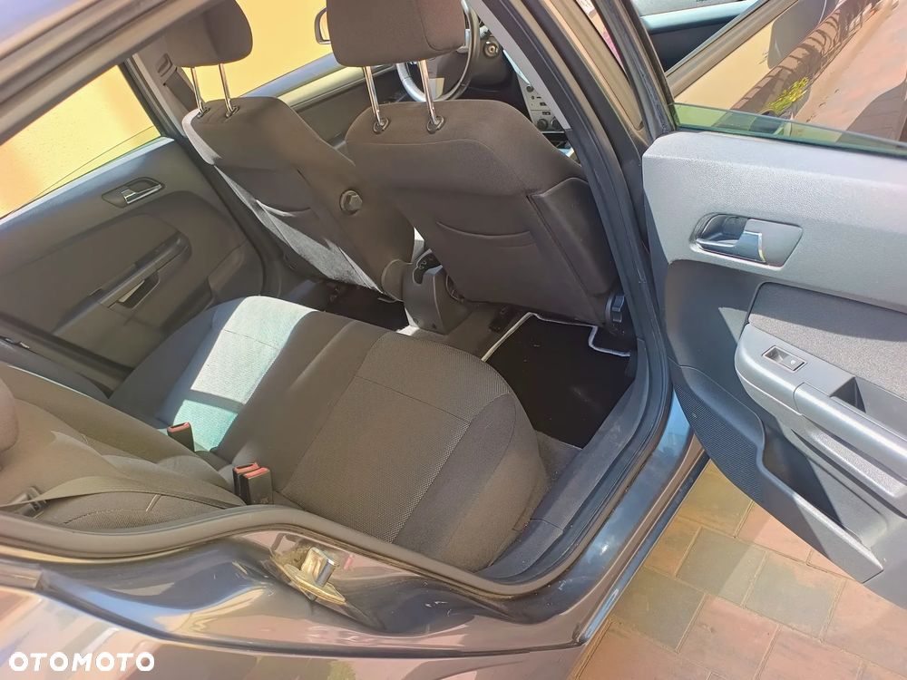 Opel Astra - 23