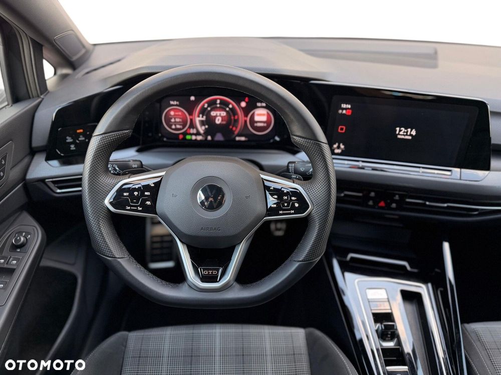 Volkswagen Golf 2.0 TDI GTD DSG - 25