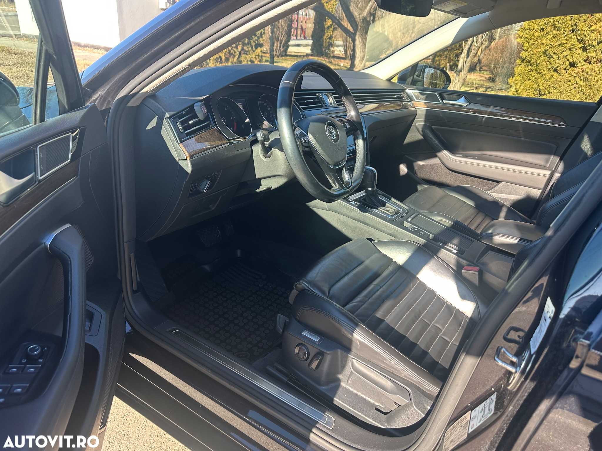 Volkswagen Passat - 6