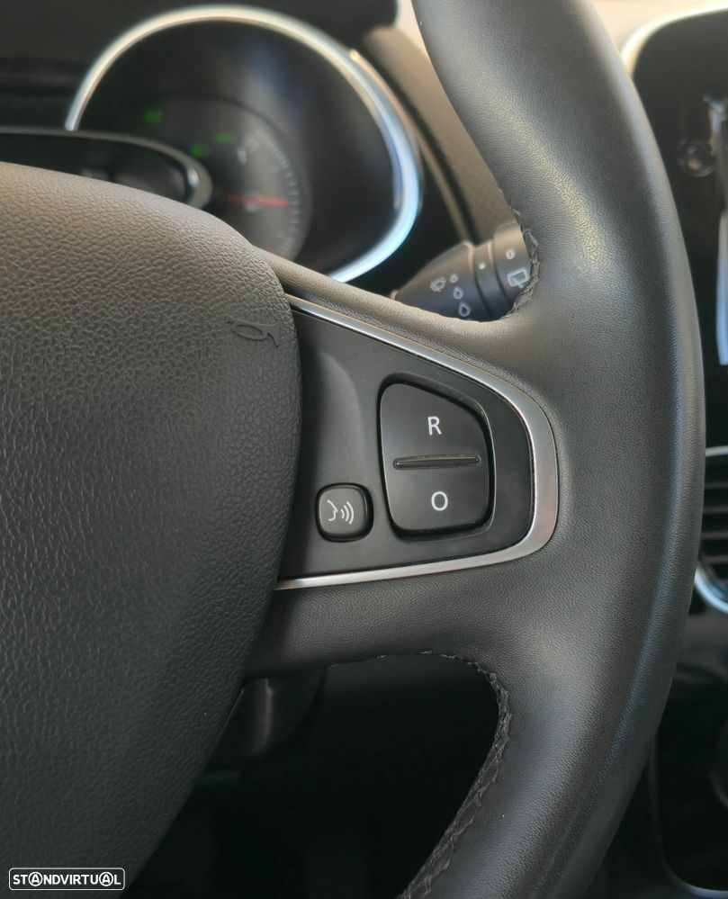 Renault Clio 0.9 TCe Limited Bi-Fuel - 10