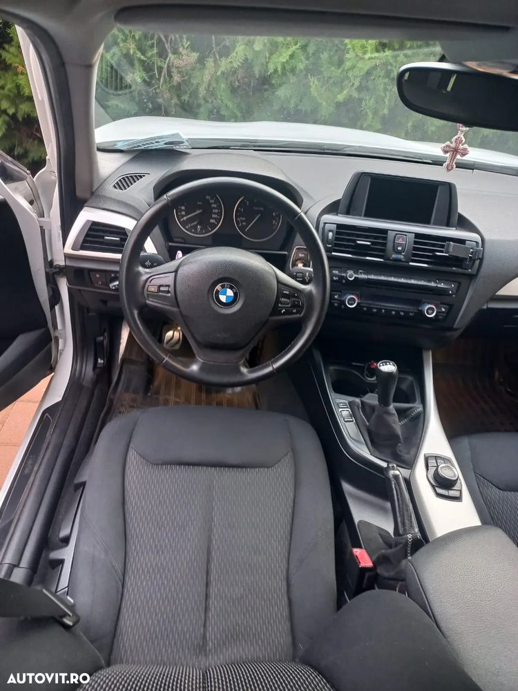 BMW Seria 1 114i - 7