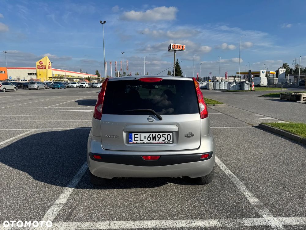 Nissan Note 2007 photo 4