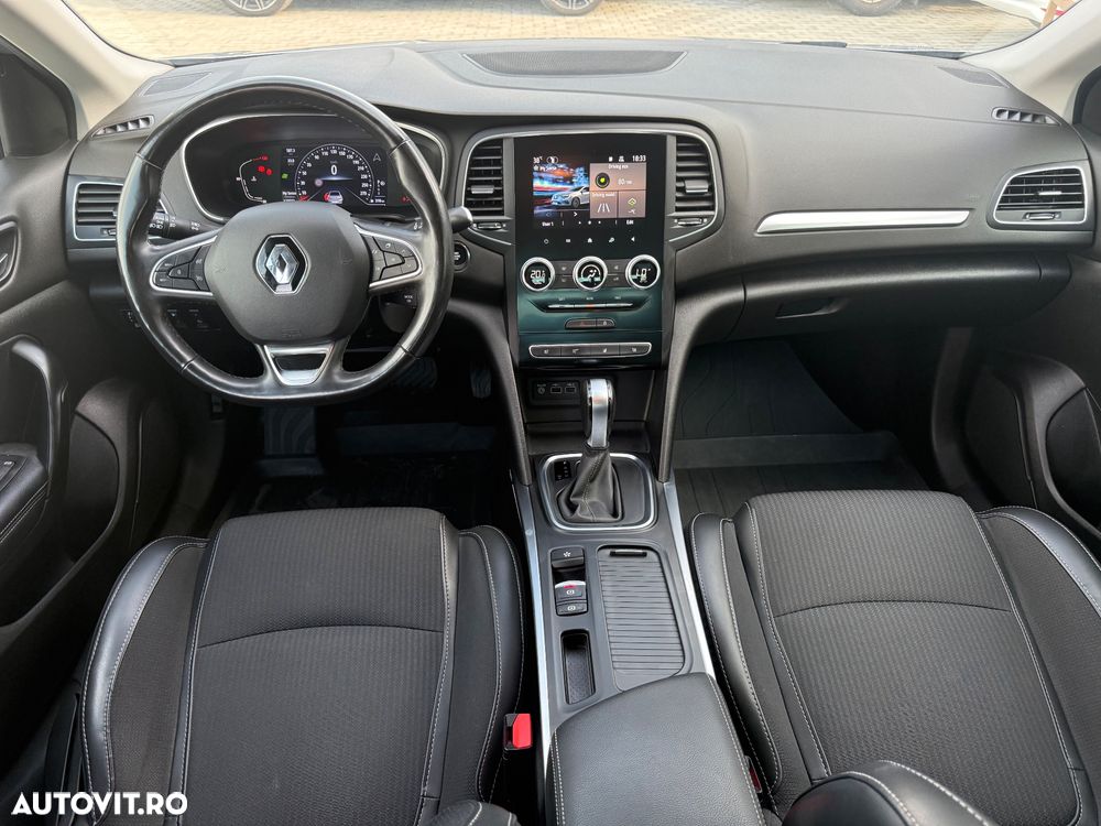 RENAULT Megane 2022 — imagine 2