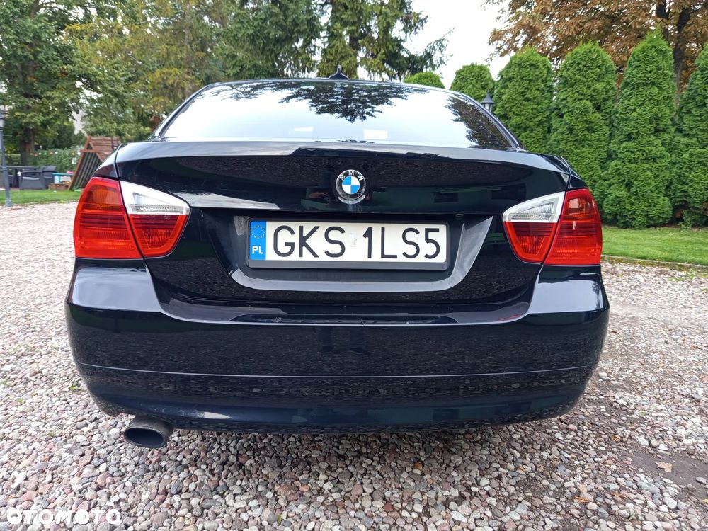 BMW Seria 3 - 16