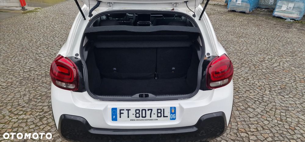 Citroën C3 1.2 PureTech Shine - 22