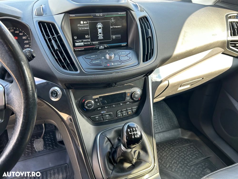 Ford Kuga 2.0 TDCi 4x4 Titanium - 5