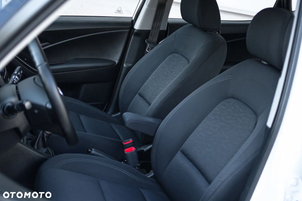 Hyundai ix20 1.4 Comfort blue - 18