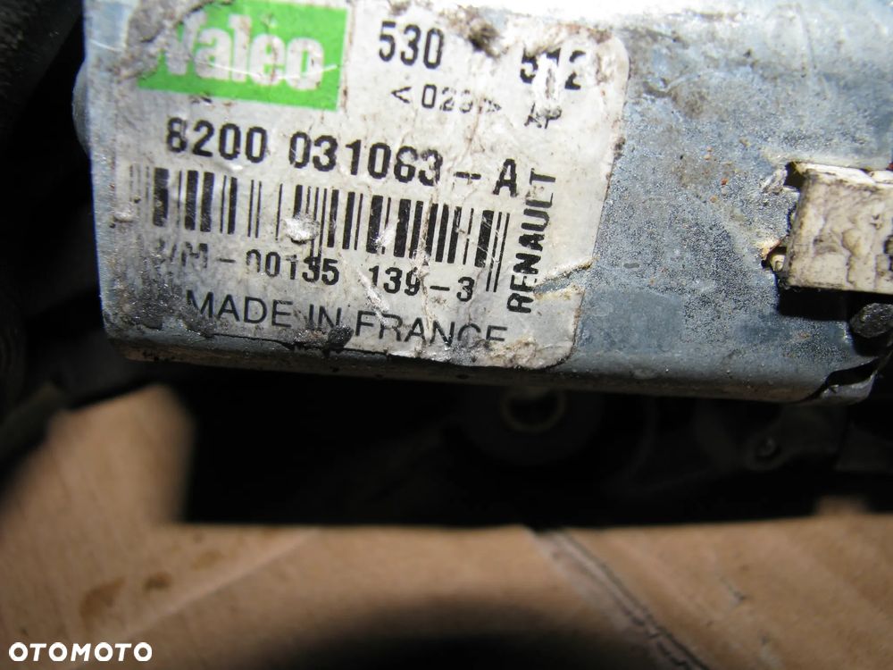 SILNICZEK WYCIERACZKI TYŁ ESPACE IV 8200031083-A - 3