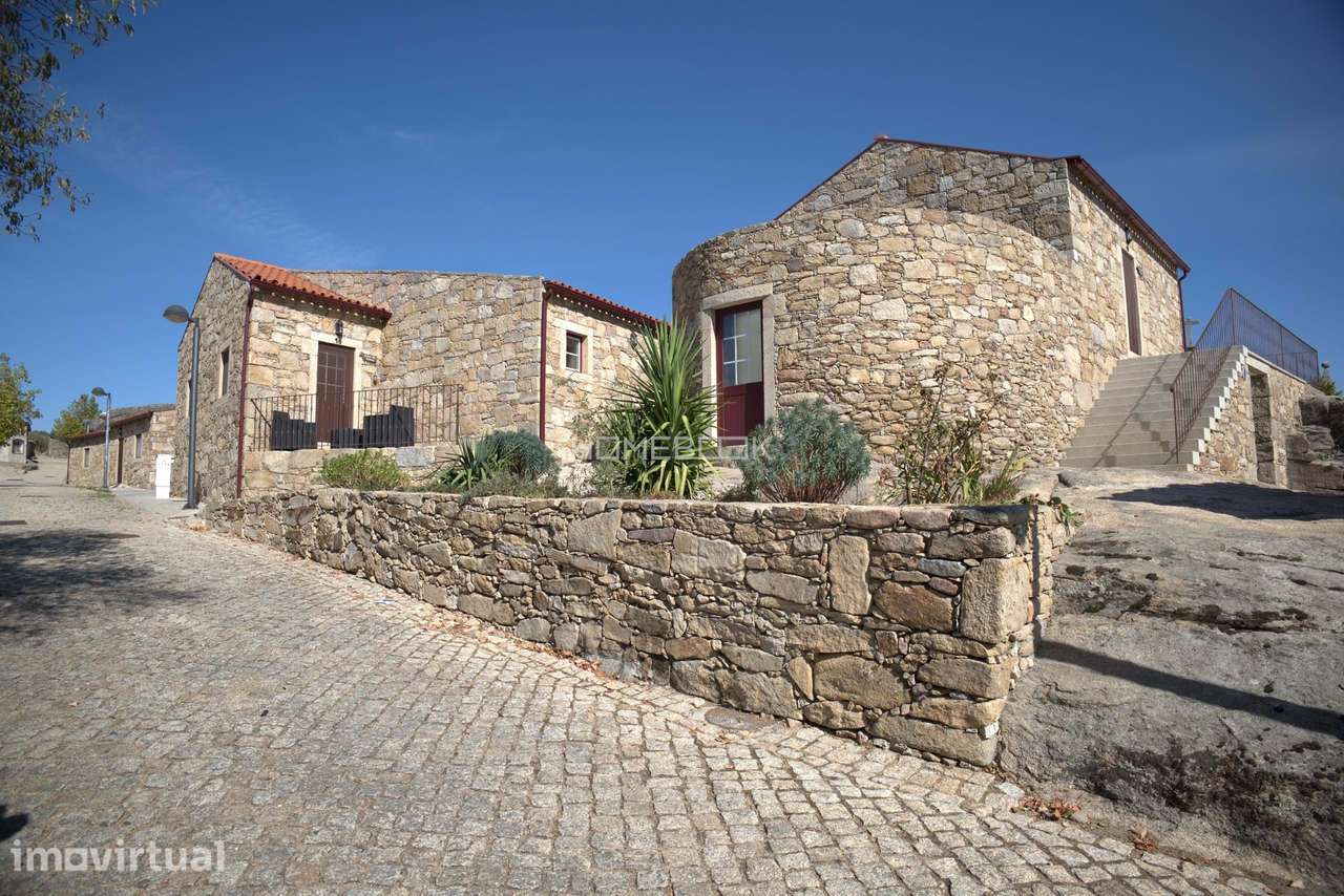 Conjunto de Casas de Aldeia para Turismo Rural – Vale do Côa - Grande imagem: 2/39