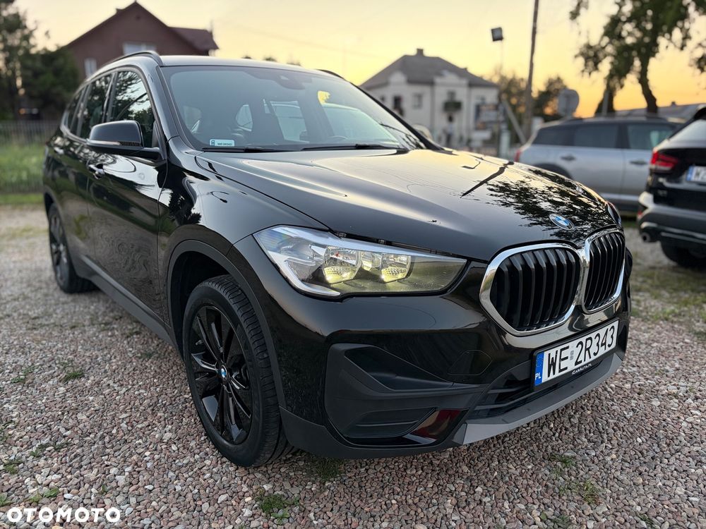BMW X1 xDrive20i - 1
