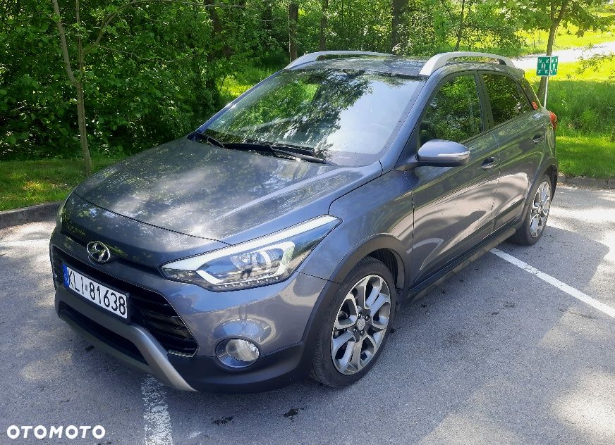 Hyundai i20 1.0 T-GDI Classic Plus - 2