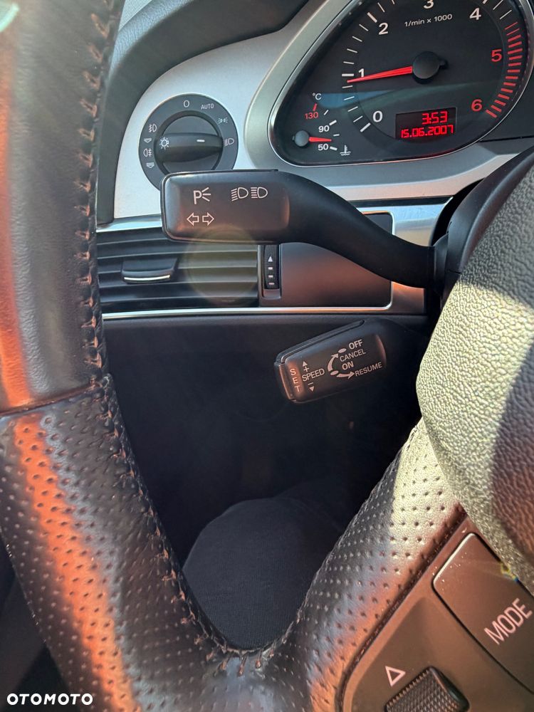 Audi A6 Avant 2.0 TDI DPF - 17