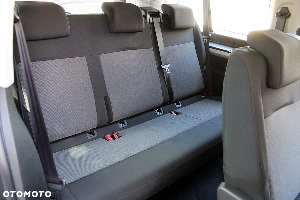 Opel Vivaro - 20