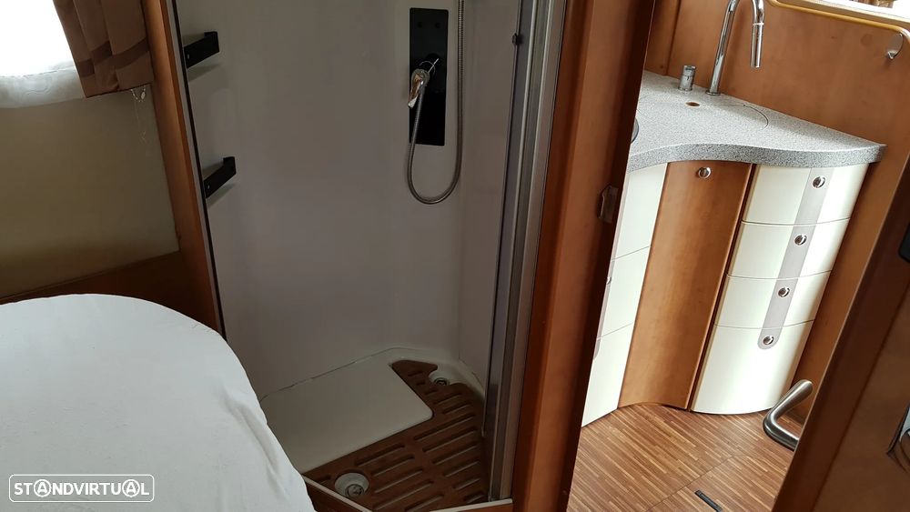 Carthago Chic Line cama central - 16