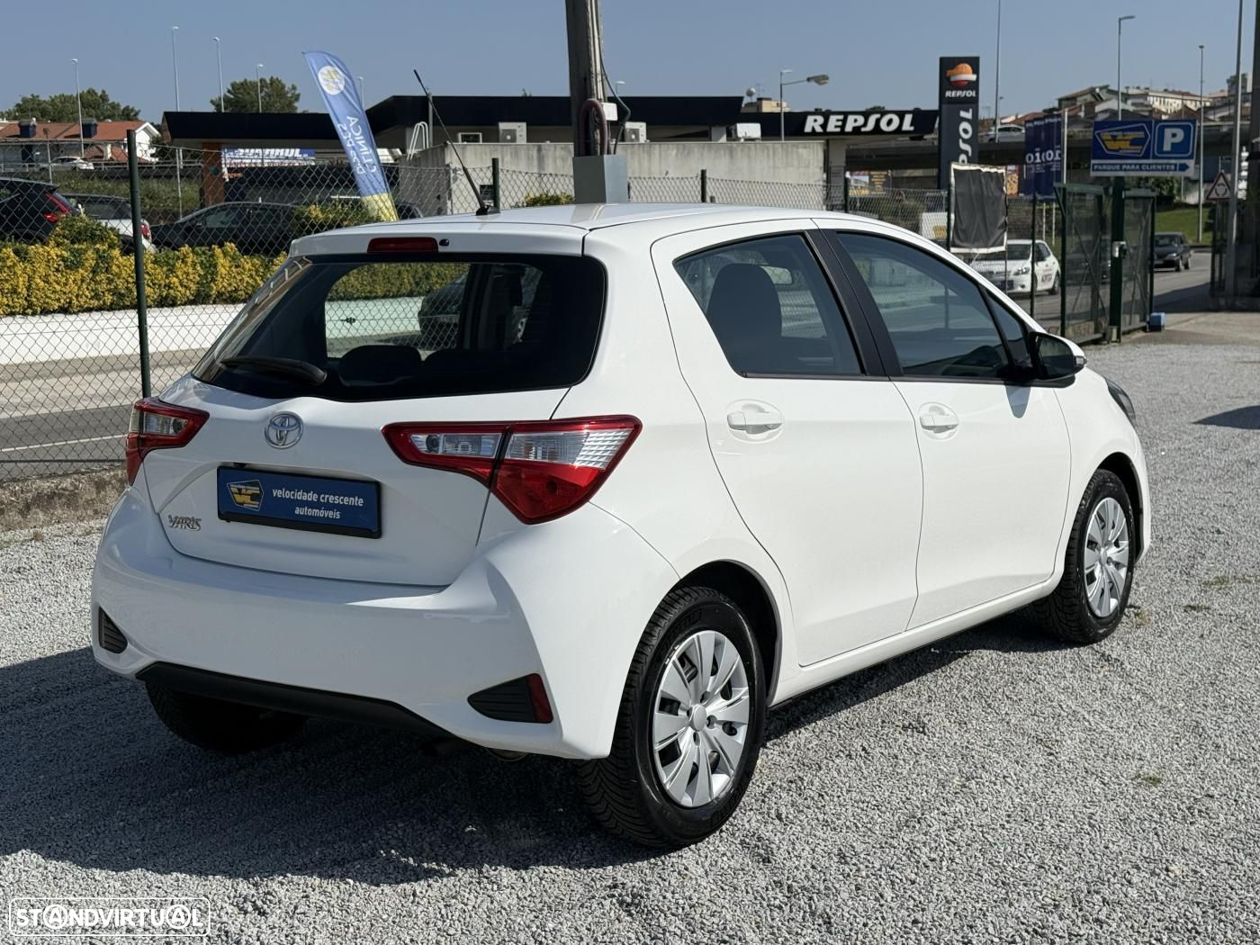 Toyota Yaris 1.0 VVT-i Comfort Plus - 6