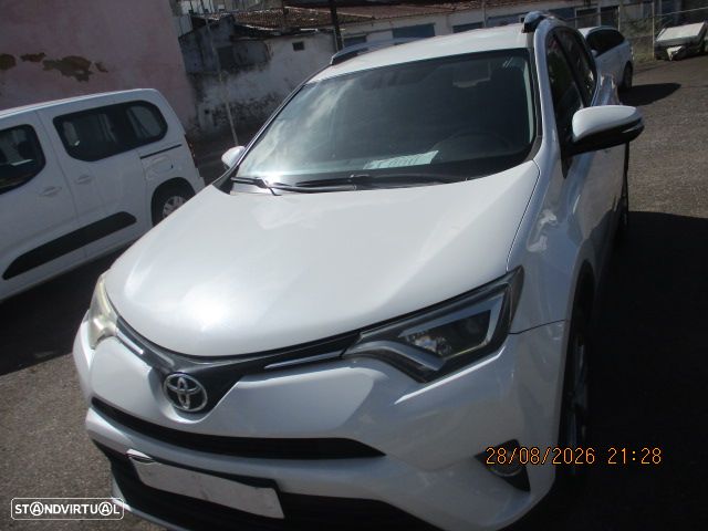 Toyota RAV4 2.0 D-4D 4x2 S&S Edition - 2