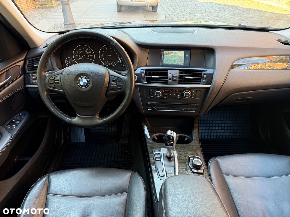 BMW X3 xDrive28i Sport-Aut Advantage - 33