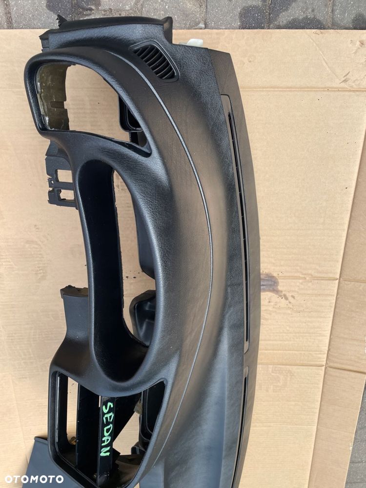 deska rozdzielcza konsola bmw e36 sedan kombi czarna bez airbag - 2
