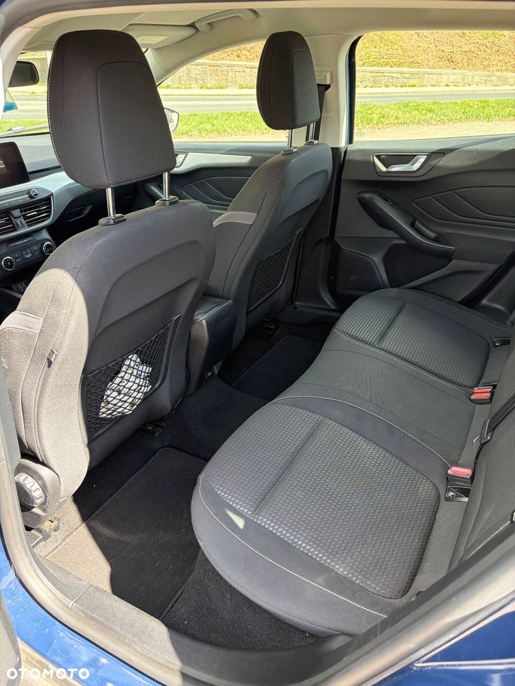 Ford Focus 1.5 TDCi Trend Sport ASS PowerShift - 7