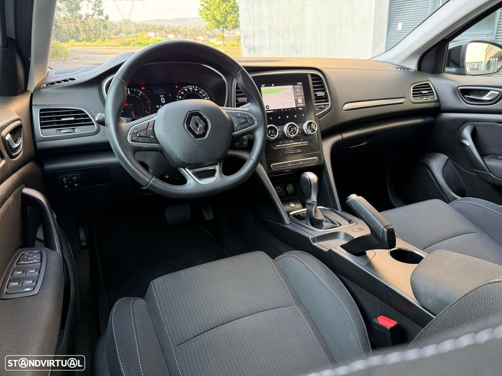 Renault Mégane Sport Tourer 1.5 Blue dCi Limited EDC - 10