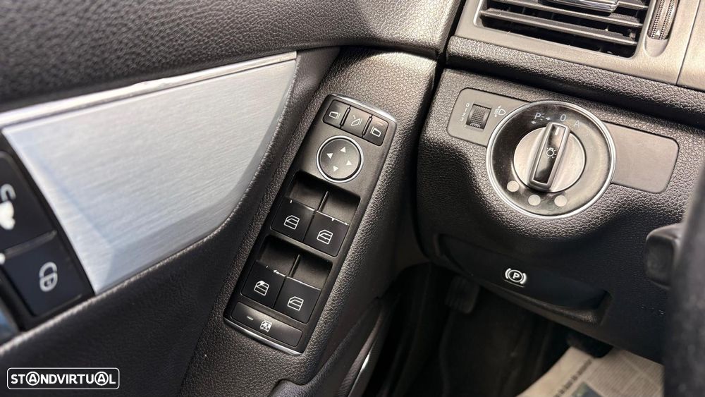 Mercedes-Benz C 220 CDi Avantgarde - 14