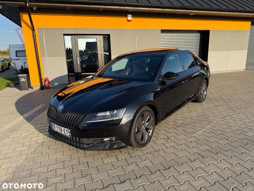 Skoda Superb 2.0 TDI Sportline DSG - 10