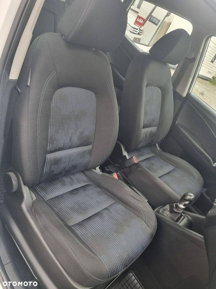 Hyundai ix20 - 14