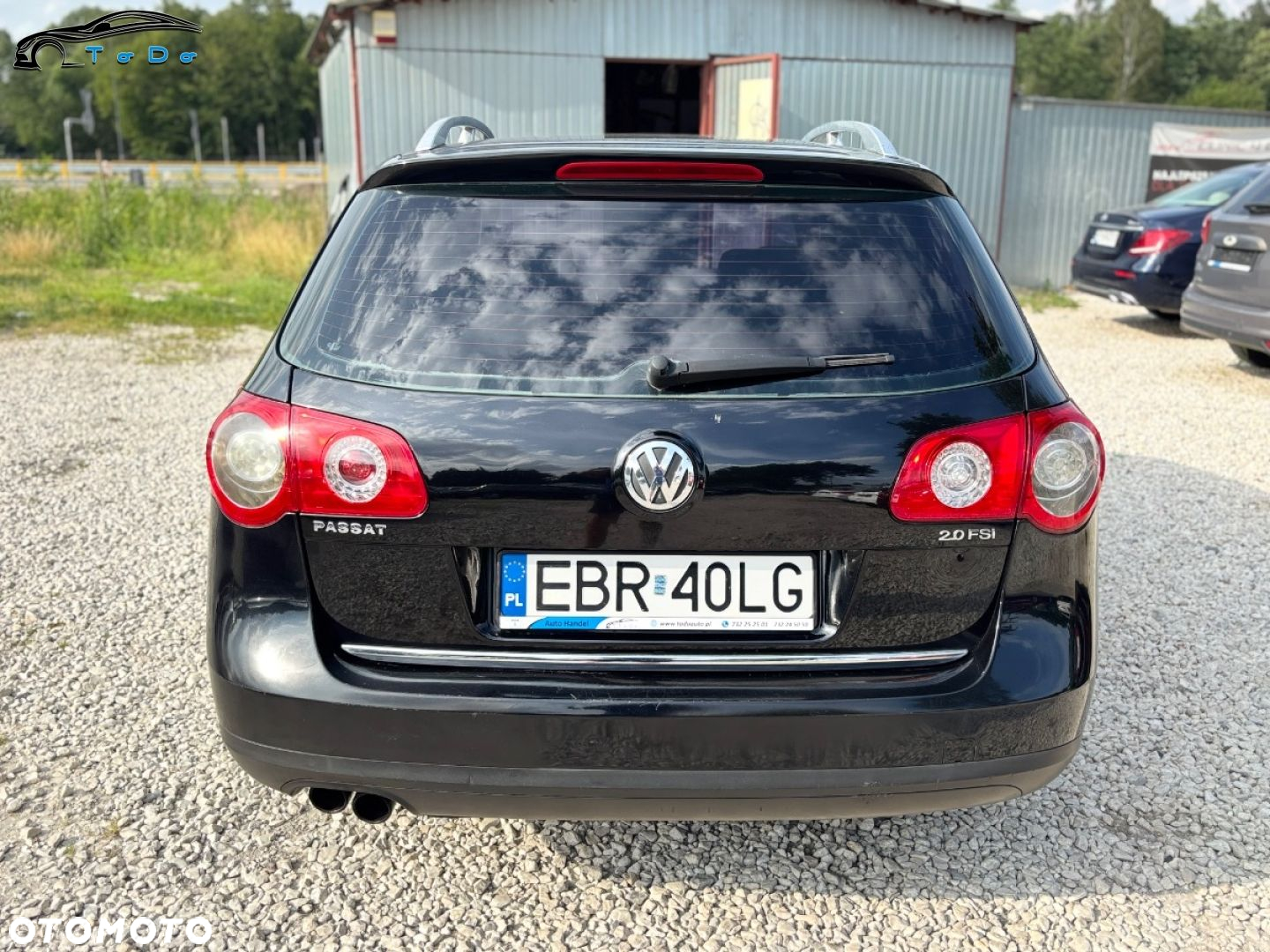 Volkswagen Passat 2.0 FSI Highline - 11