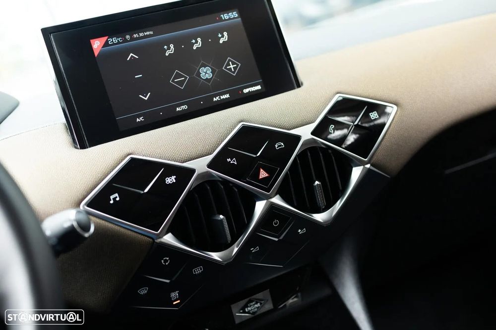 DS DS3 Crossback E-Tense Performance Line - 16
