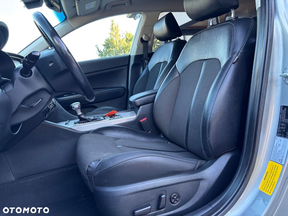Kia Optima - 11