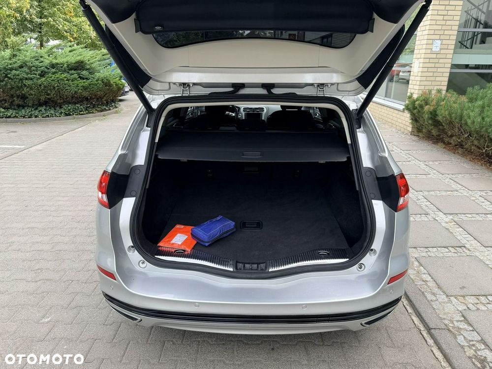 Ford Mondeo - 11