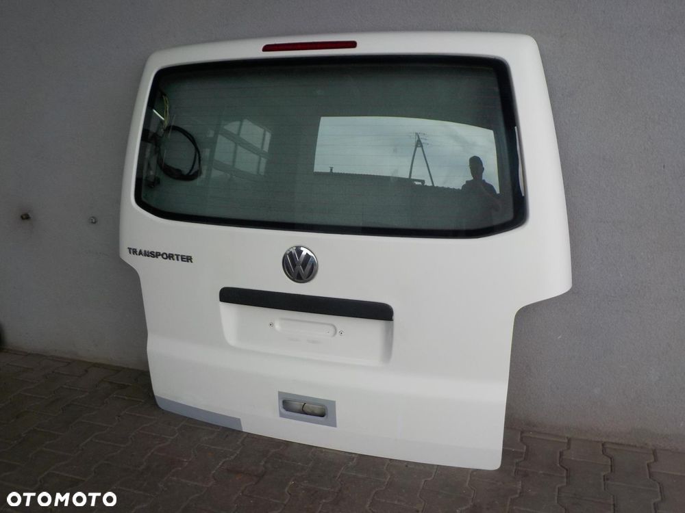 VW T5 KLAPA TYŁ TYLNA Z SZYBĄ - 3